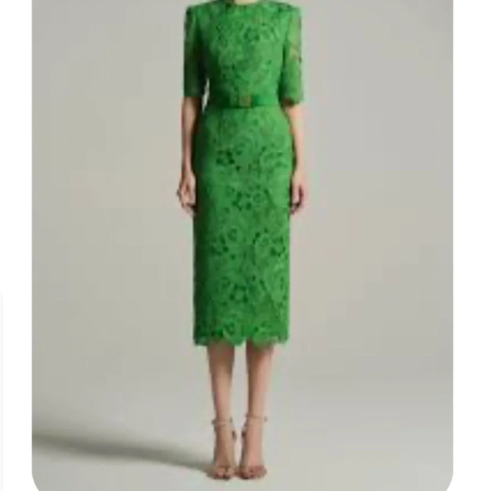 Elegant Green Lace Midi Dress with Belt